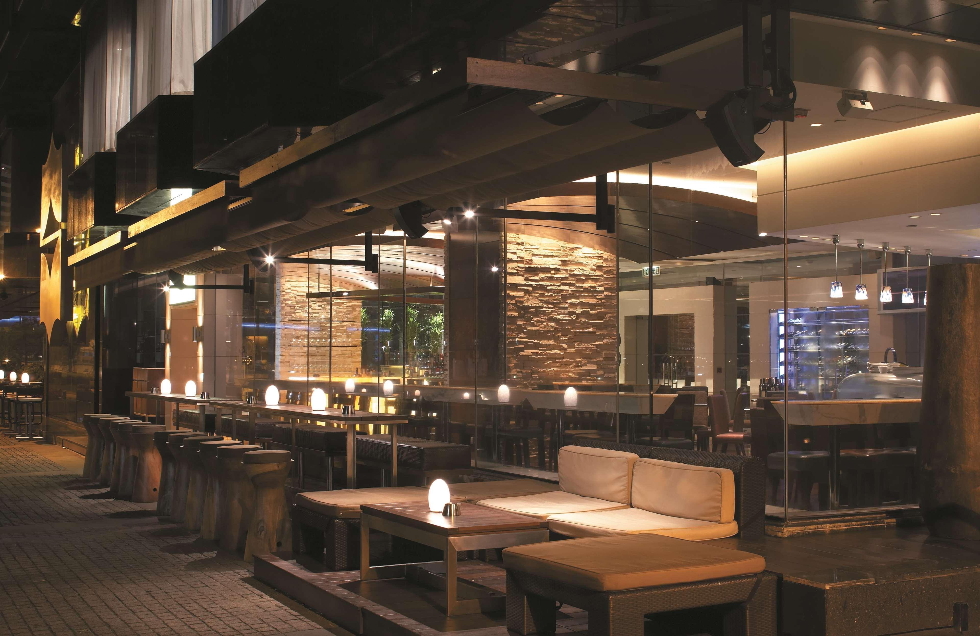 Khách sạn Kowloon Shangri-la,