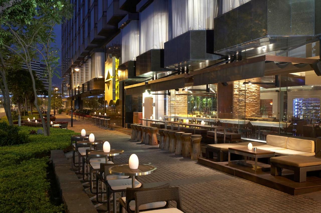 Kowloon Shangri-la, Khách sạn Hong Kong